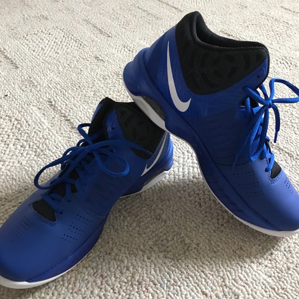Men’s Nike Tennis Shoes